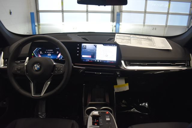 New 2026 BMW X1 xDrive28i w/ Technology Package AWD/4WD image 5