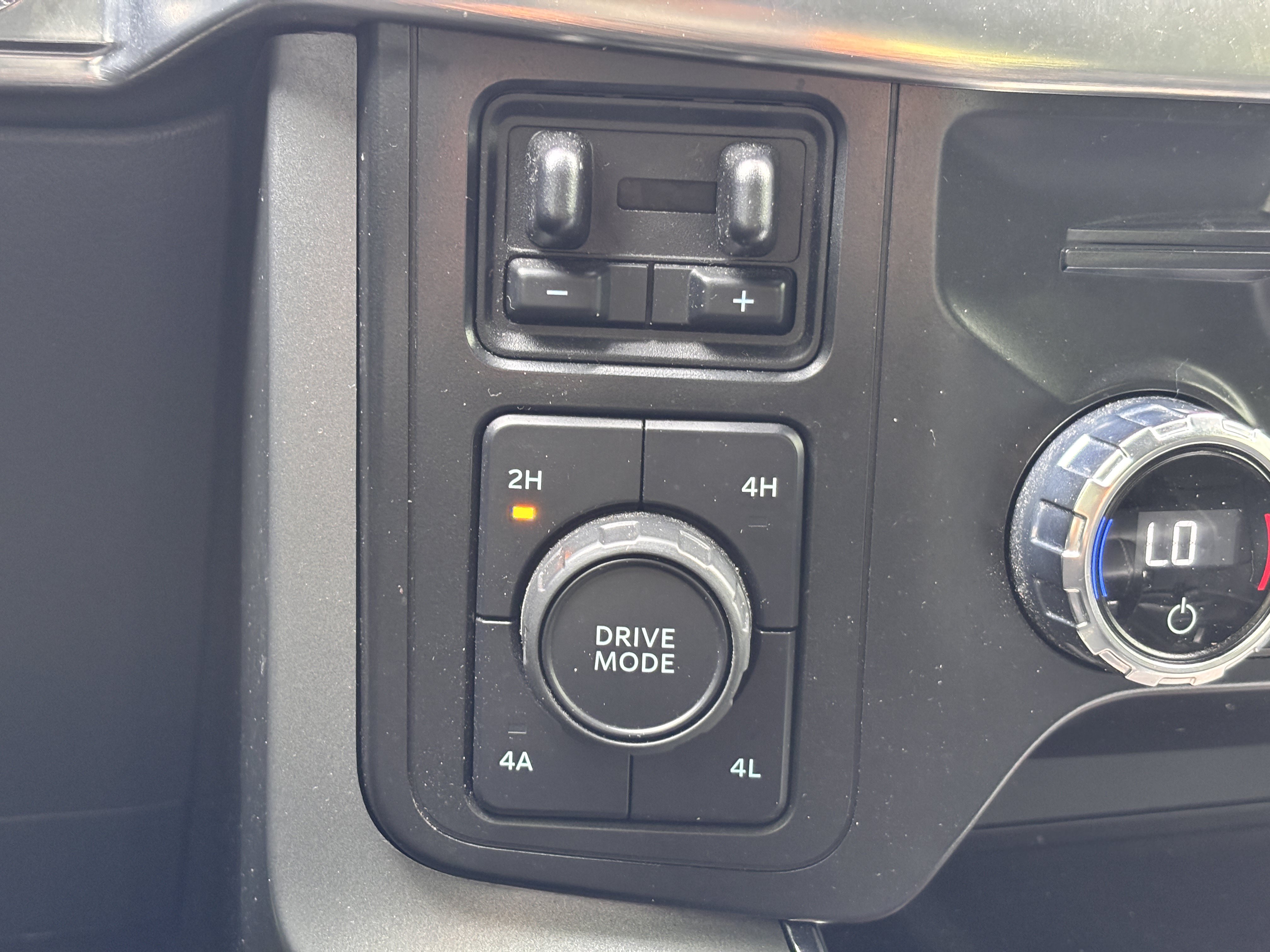 Used 2021 Ford F150 Lariat w/ Equipment Group 502A High AWD/4WD image 28