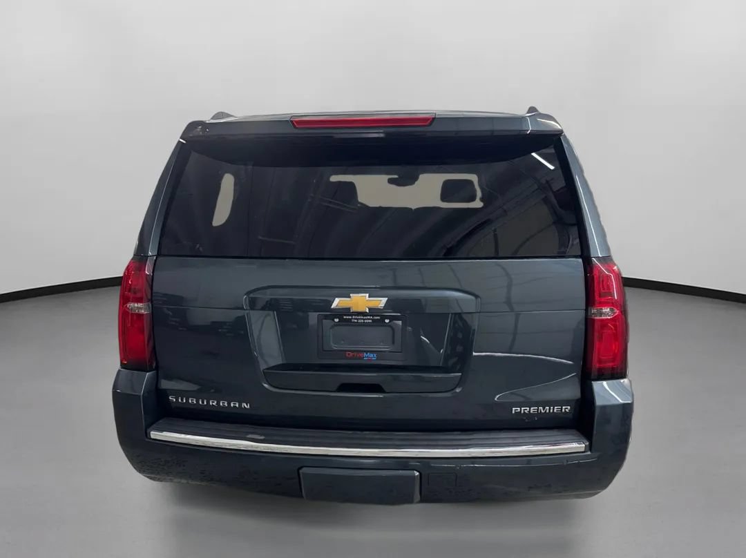 Used 2019 Chevrolet Suburban Premier AWD/4WD image 8