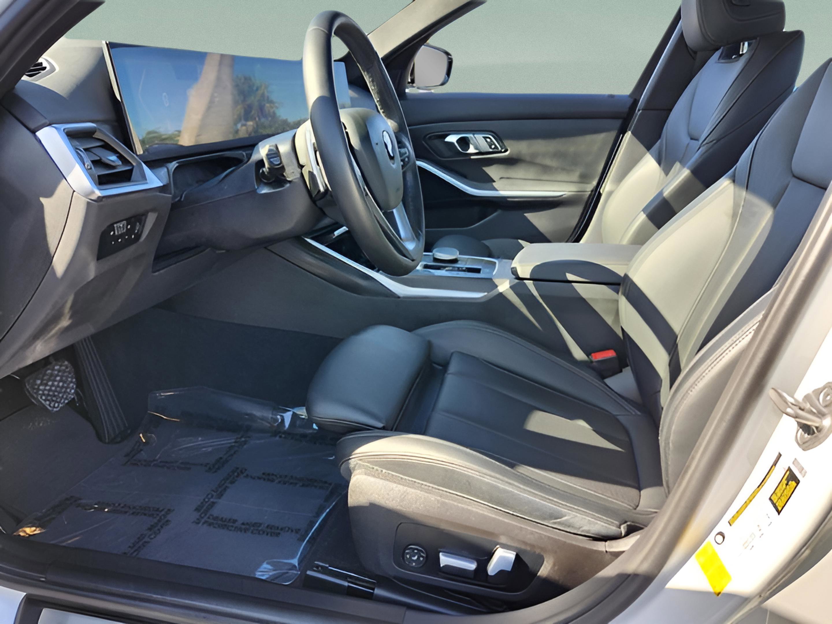 Certified 2023 BMW 330i Sedan w/ Driving Assistance Package image 9