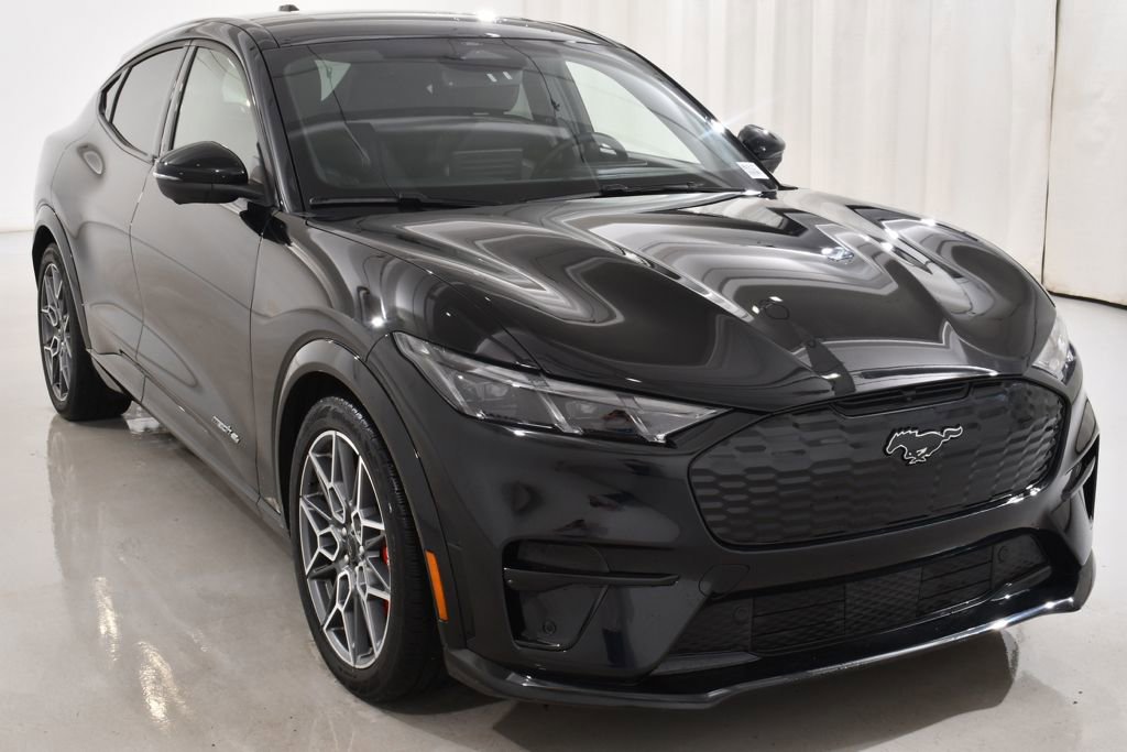 Used 2025 Ford Mustang Mach-E GT image 4