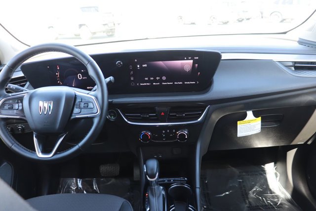 Used 2025 Buick Encore GX Preferred image 14