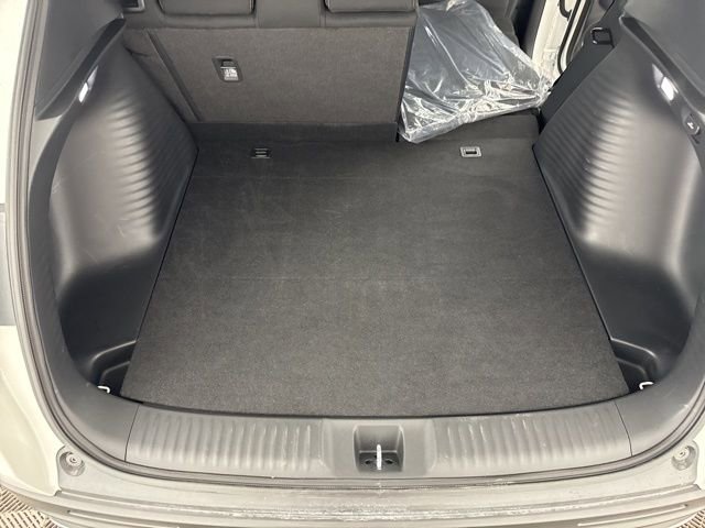 Certified 2026 Honda HR-V Sport image 32