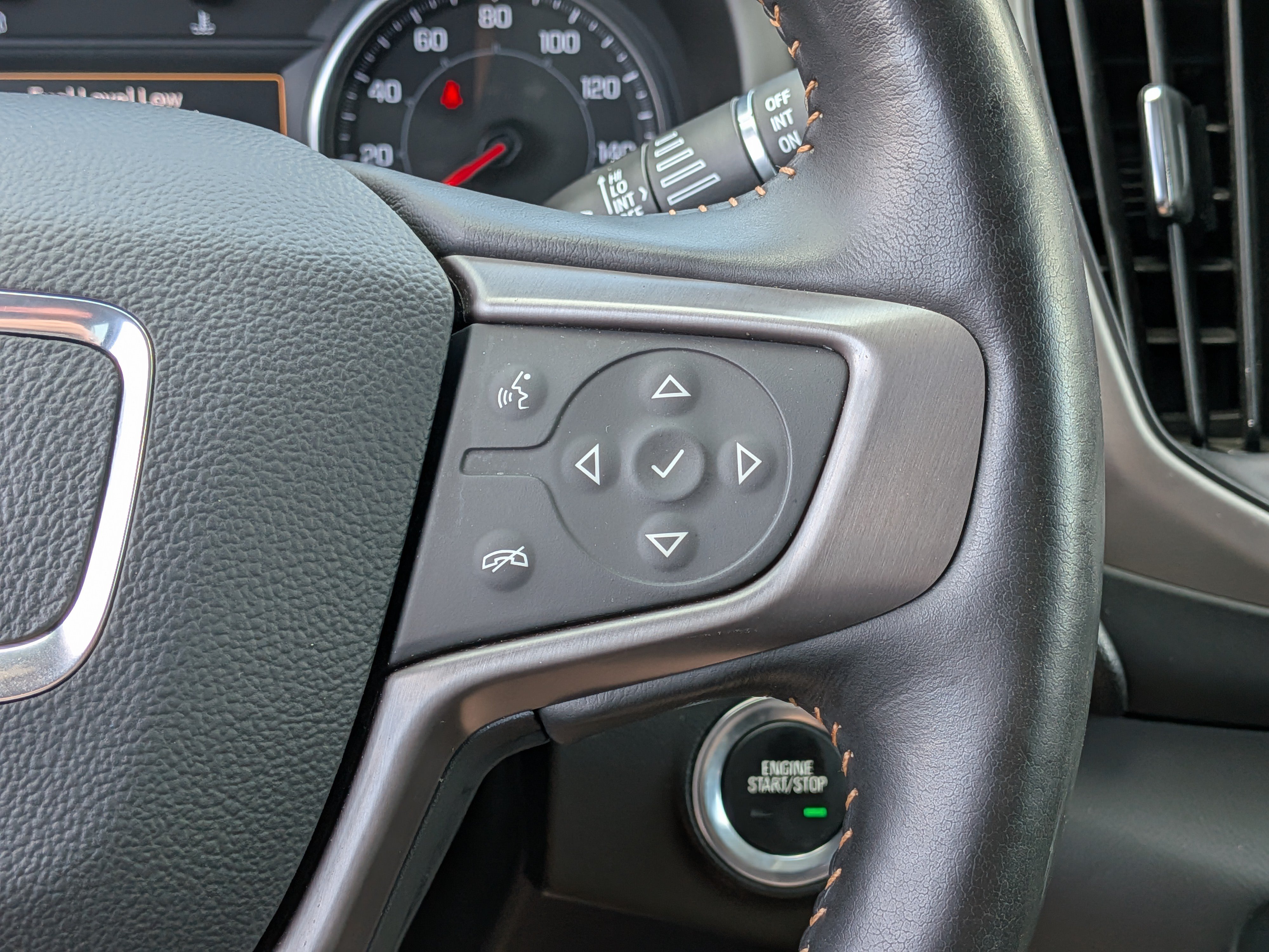 Used 2022 GMC Terrain AT4 w/ Infotainment Package II AWD/4WD image 26