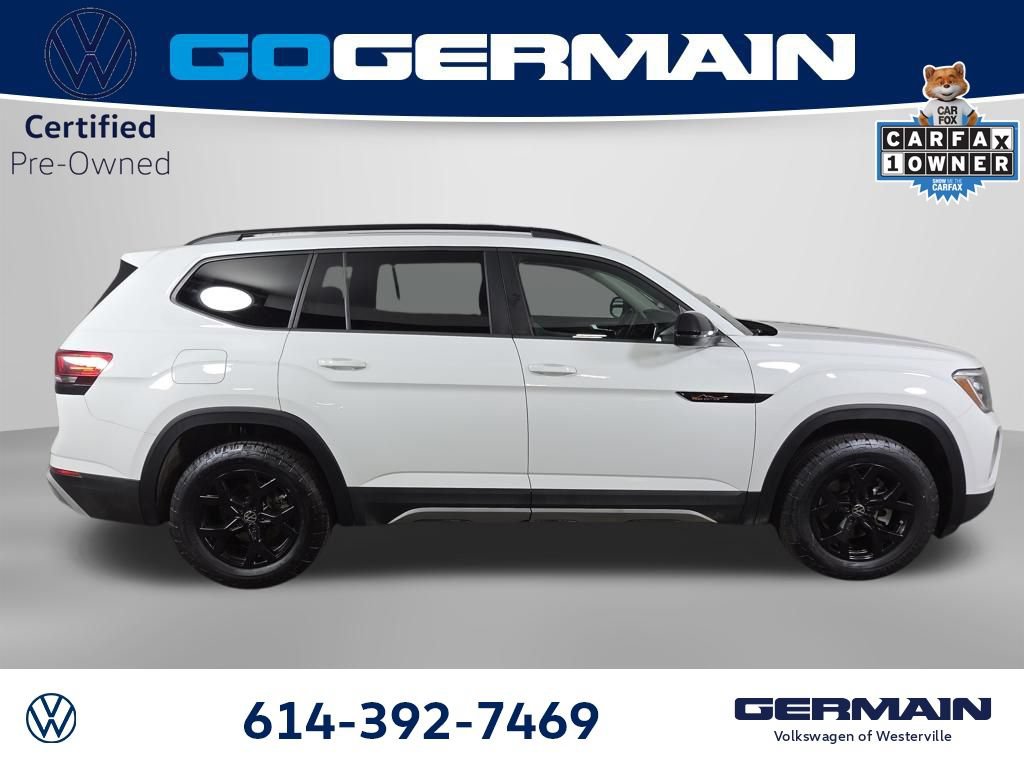Certified 2025 Volkswagen Atlas Peak Edition SE AWD/4WD image 5
