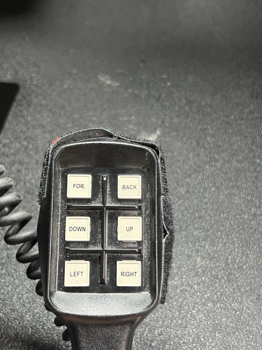 Used 2023 Chrysler Pacifica Touring-L w/ Uconnect Theater Family Group image 25