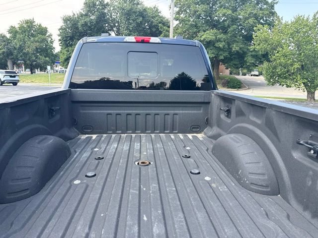 Used 2022 Ford F350 Lariat w/ Lariat Ultimate Package AWD/4WD image 4