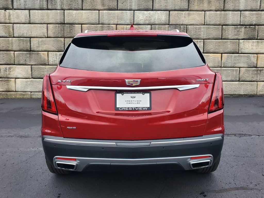 Used 2023 Cadillac XT5 Premium Luxury w/ LPO, Floor Liner Package AWD/4WD image 4