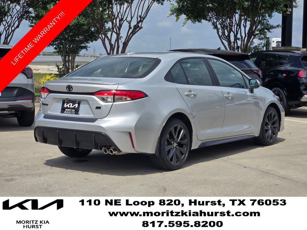 Used 2023 Toyota Corolla SE w/ Carpet Mat Package (TMS) FWD image 4