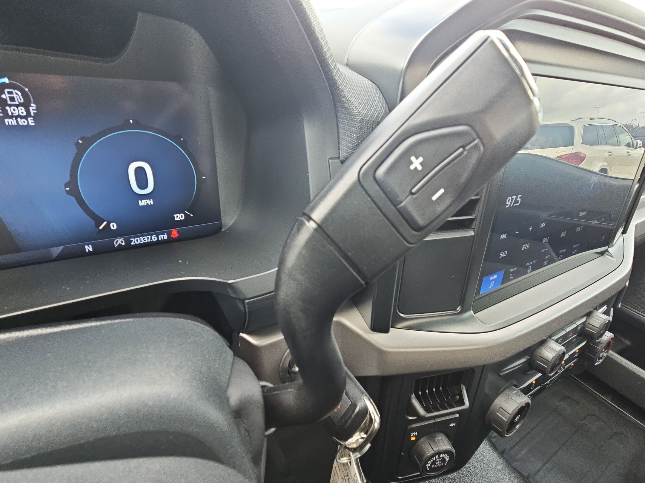 Used 2025 Ford F150 XL w/ Equipment Group 103A High image 25