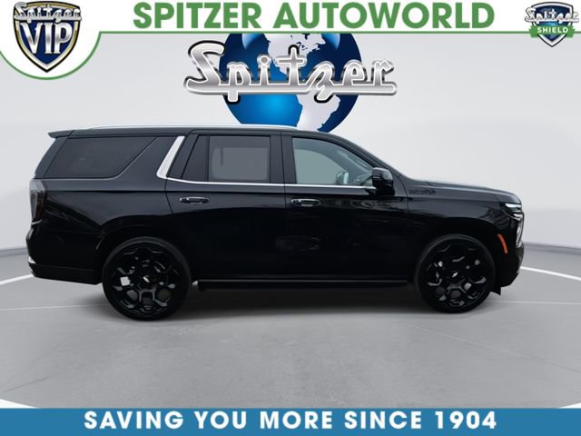 Used 2025 Chevrolet Tahoe High Country AWD/4WD image 9