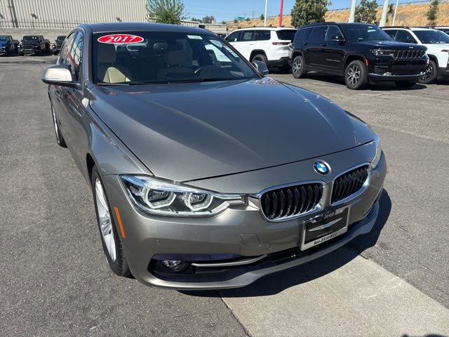 Used 2017 BMW 330i Sedan image 8