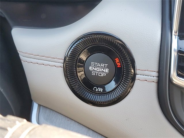 New 2026 Jeep Compass Limited w/ Sun, Sound & Navigation Group image 24