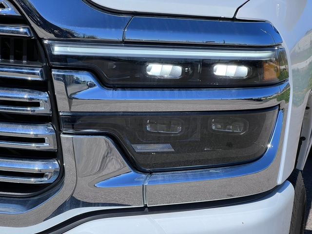 Used 2025 RAM 3500 Laramie AWD/4WD image 46