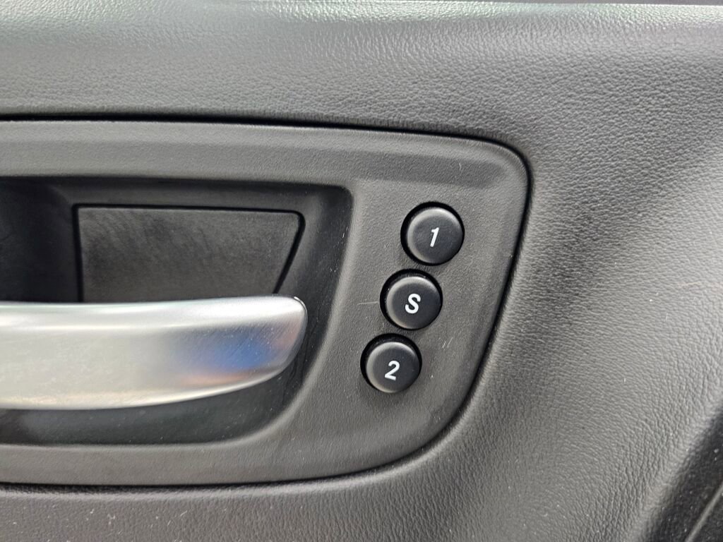 Used 2020 Dodge Charger SXT w/ Plus Group image 26