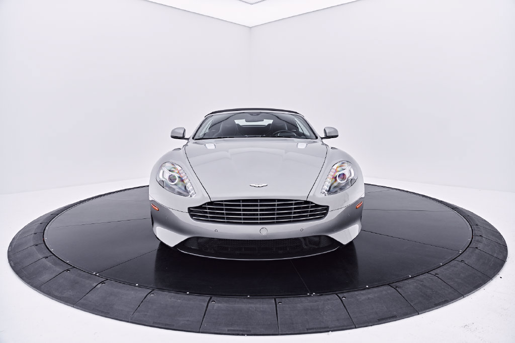 Used 2016 Aston Martin DB9 GT RWD image 22