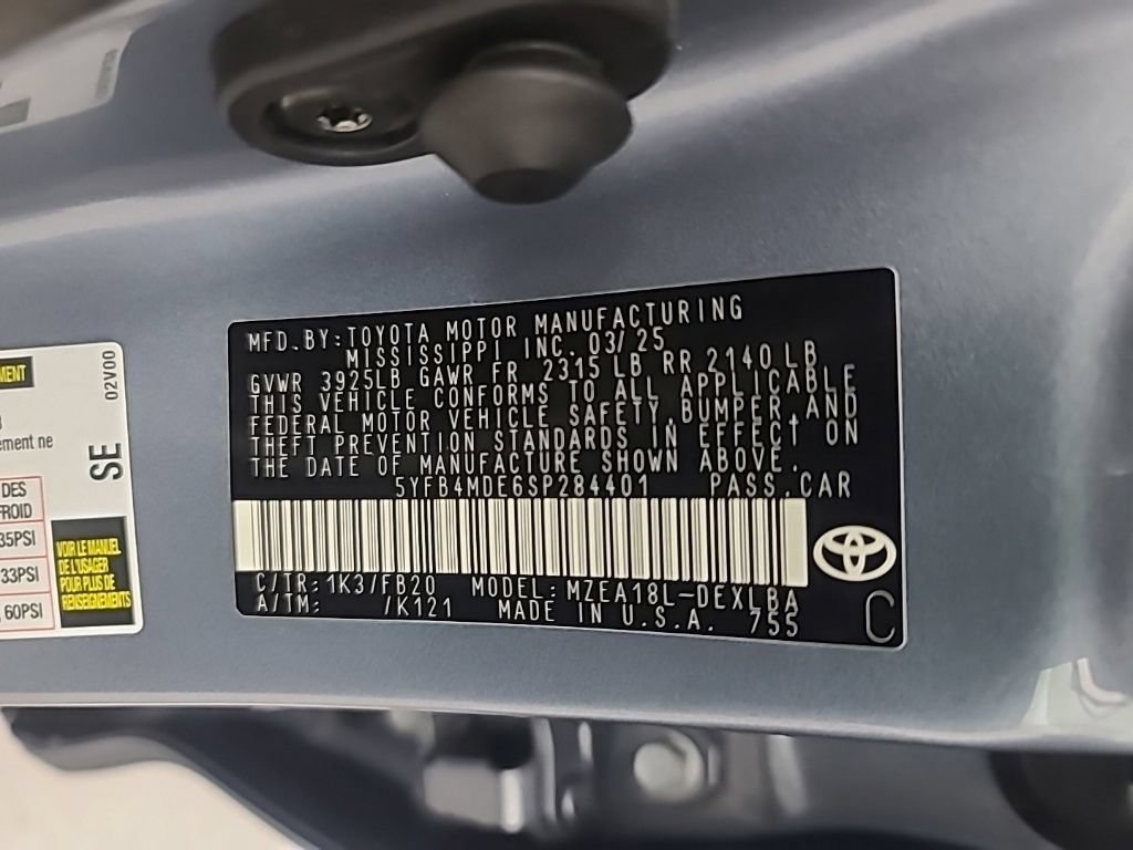 Used 2025 Toyota Corolla LE FWD image 40