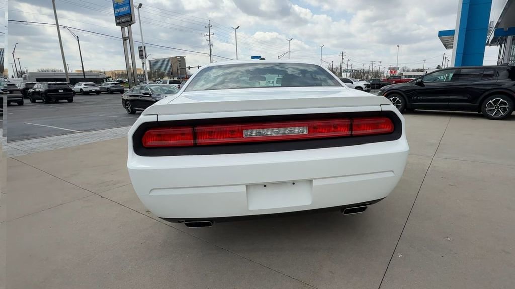 Used 2013 Dodge Challenger R/T image 7