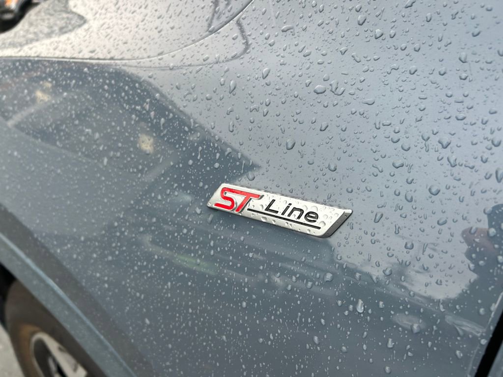 Used 2024 Ford Escape ST-Line Elite w/ Premium Technology Package image 32