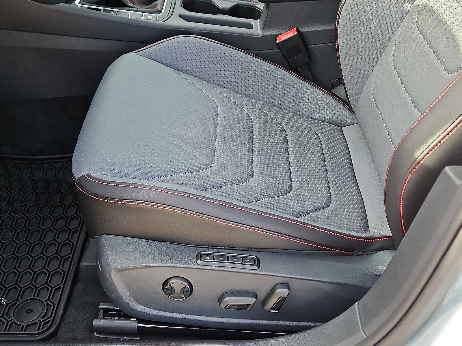 New 2026 Volkswagen Jetta GLI Autobahn image 12