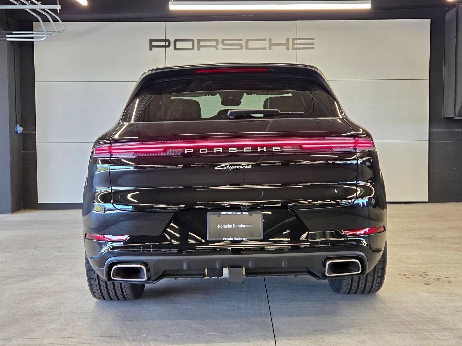 Certified 2026 Porsche Cayenne AWD/4WD image 7