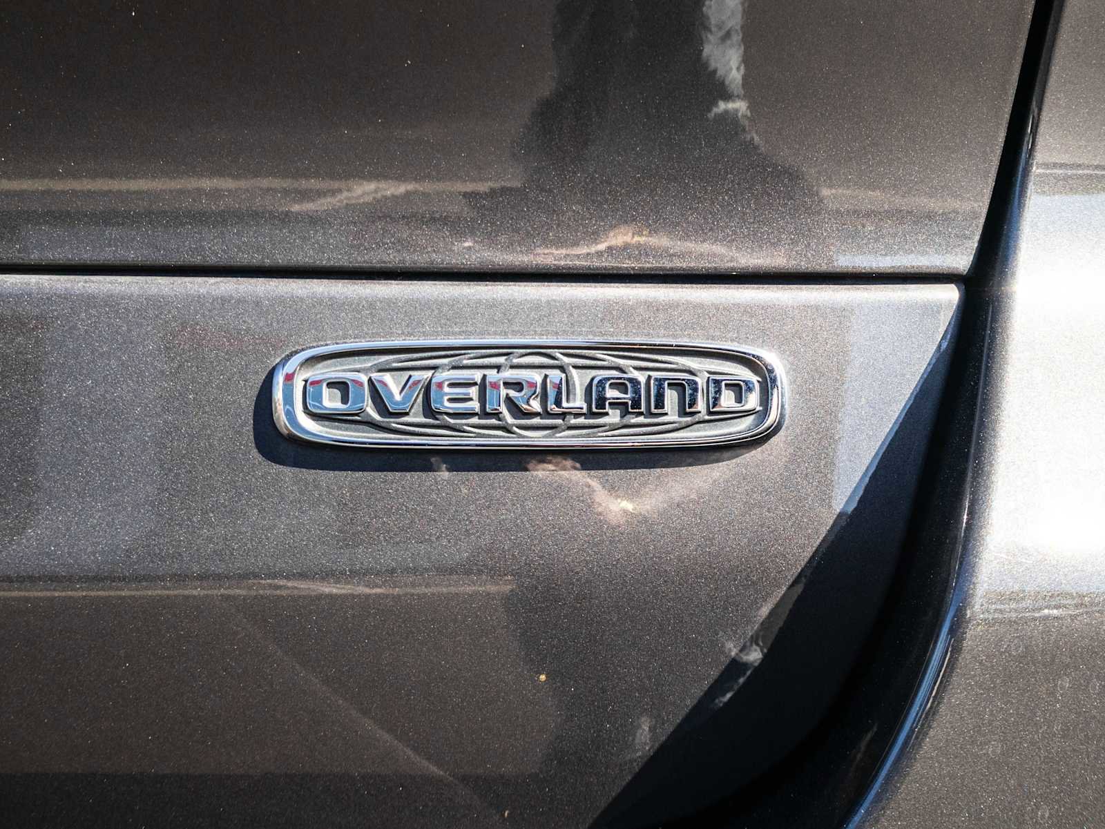 Used 2022 Jeep Grand Cherokee L Overland w/ Luxury Tech Group IV RWD image 16