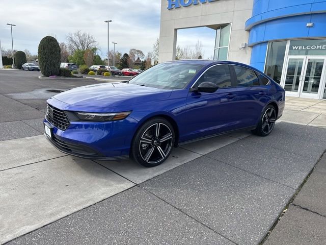 Used 2025 Honda Accord Sport image 14