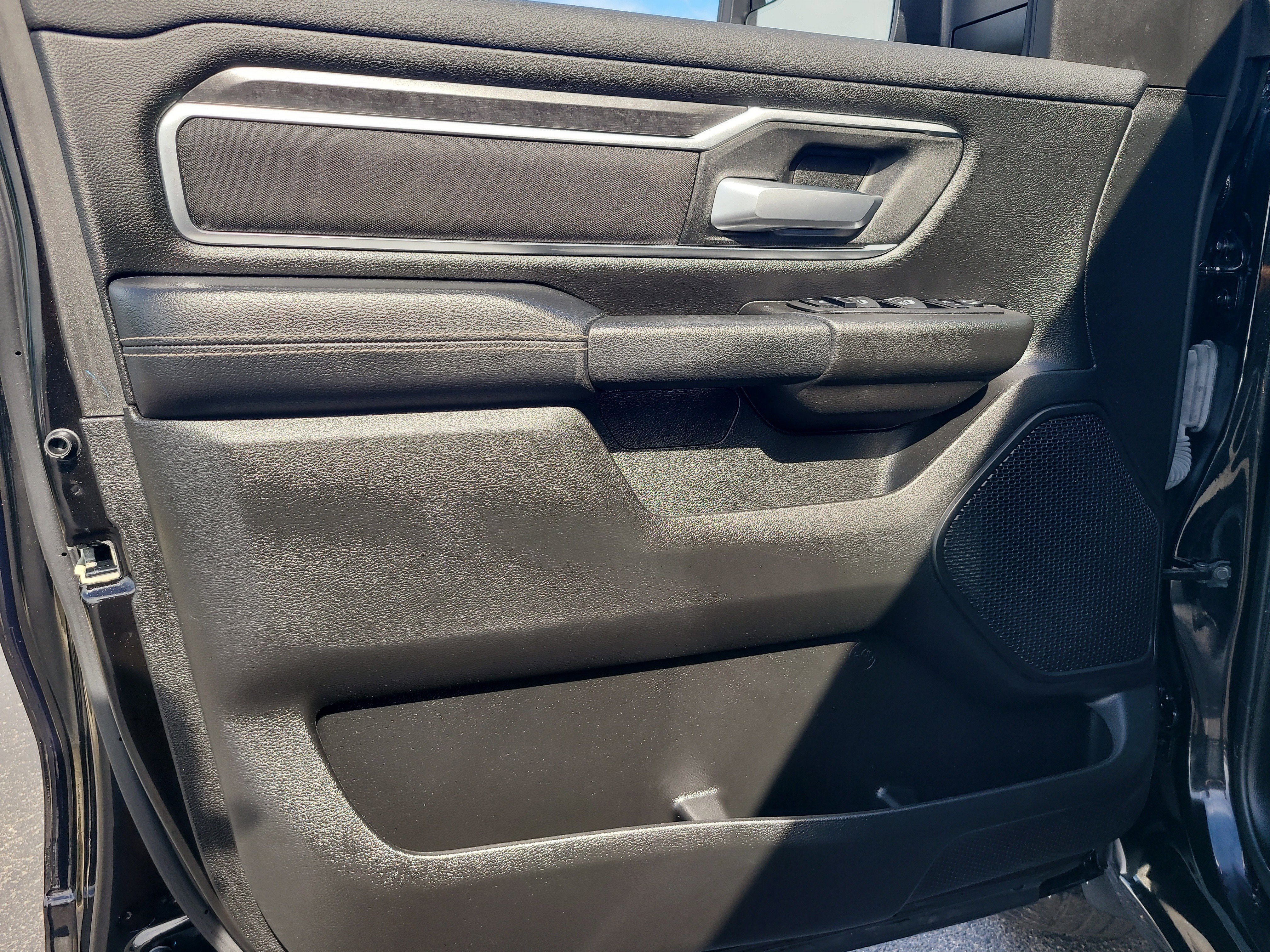 Used 2024 RAM 1500 Big Horn image 16