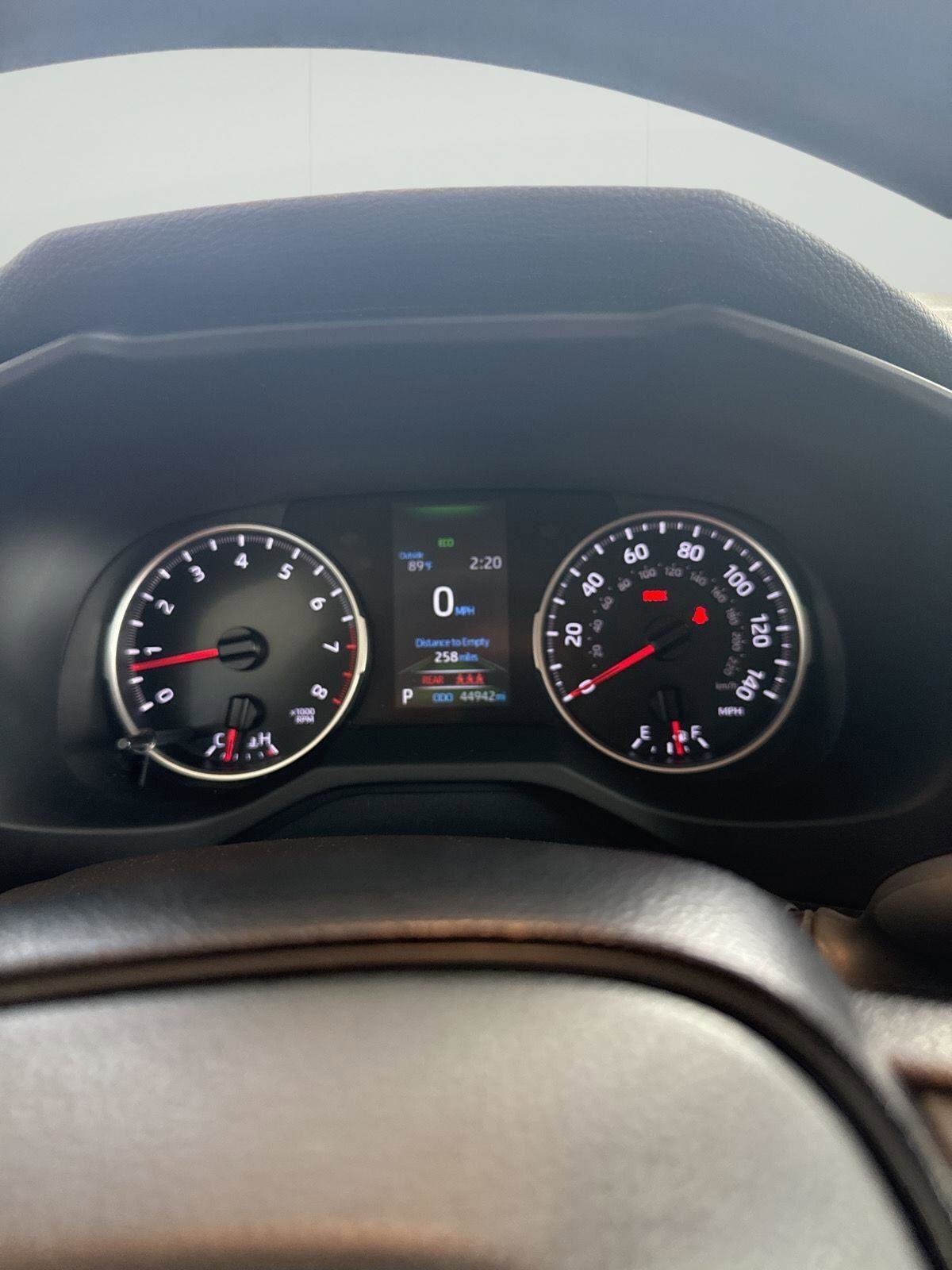 Used 2021 Toyota RAV4 LE image 22