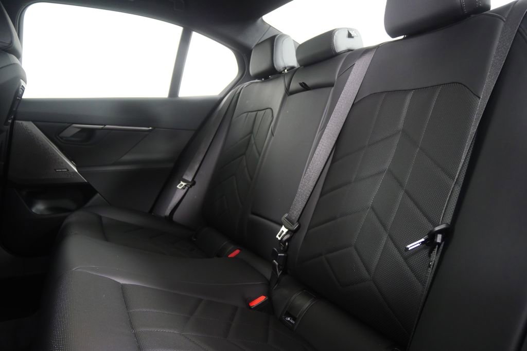 Certified 2026 BMW 530i image 15