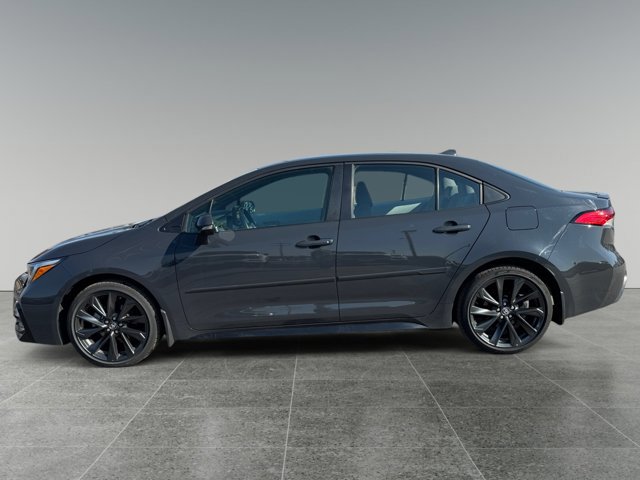 Used 2024 Toyota Corolla SE image 2