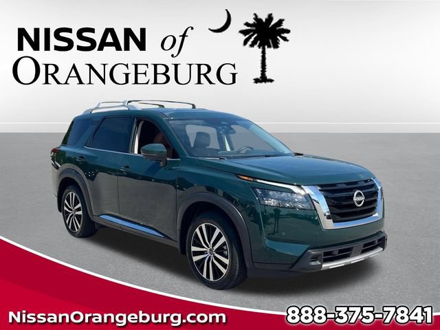 Used 2025 Nissan Pathfinder Platinum w/ Cargo Package