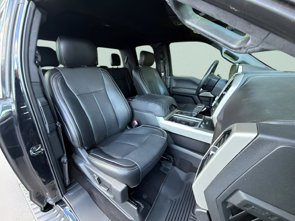 Used 2018 Ford F150 Lariat w/ Equipment Group 502A Luxury AWD/4WD image 26