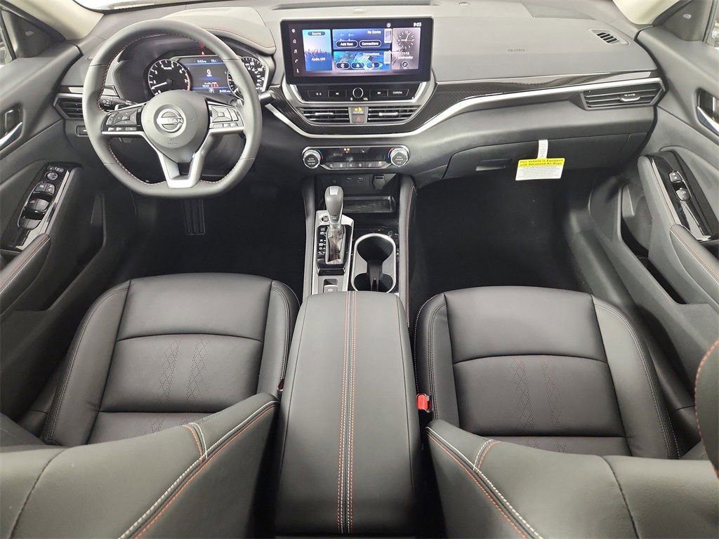 New 2025 Nissan Altima 2.5 SR w/ SR Premium Package AWD/4WD image 14