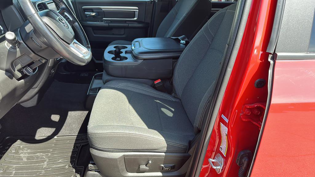Used 2021 RAM 1500 Classic Warlock AWD/4WD image 9