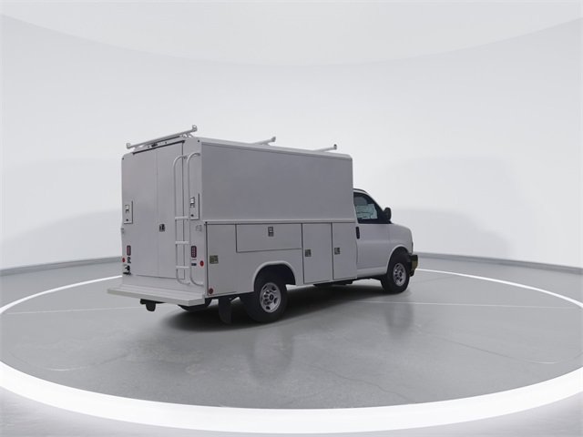 New 2025 GMC Savana 3500 w/ Power Convenience Package image 7