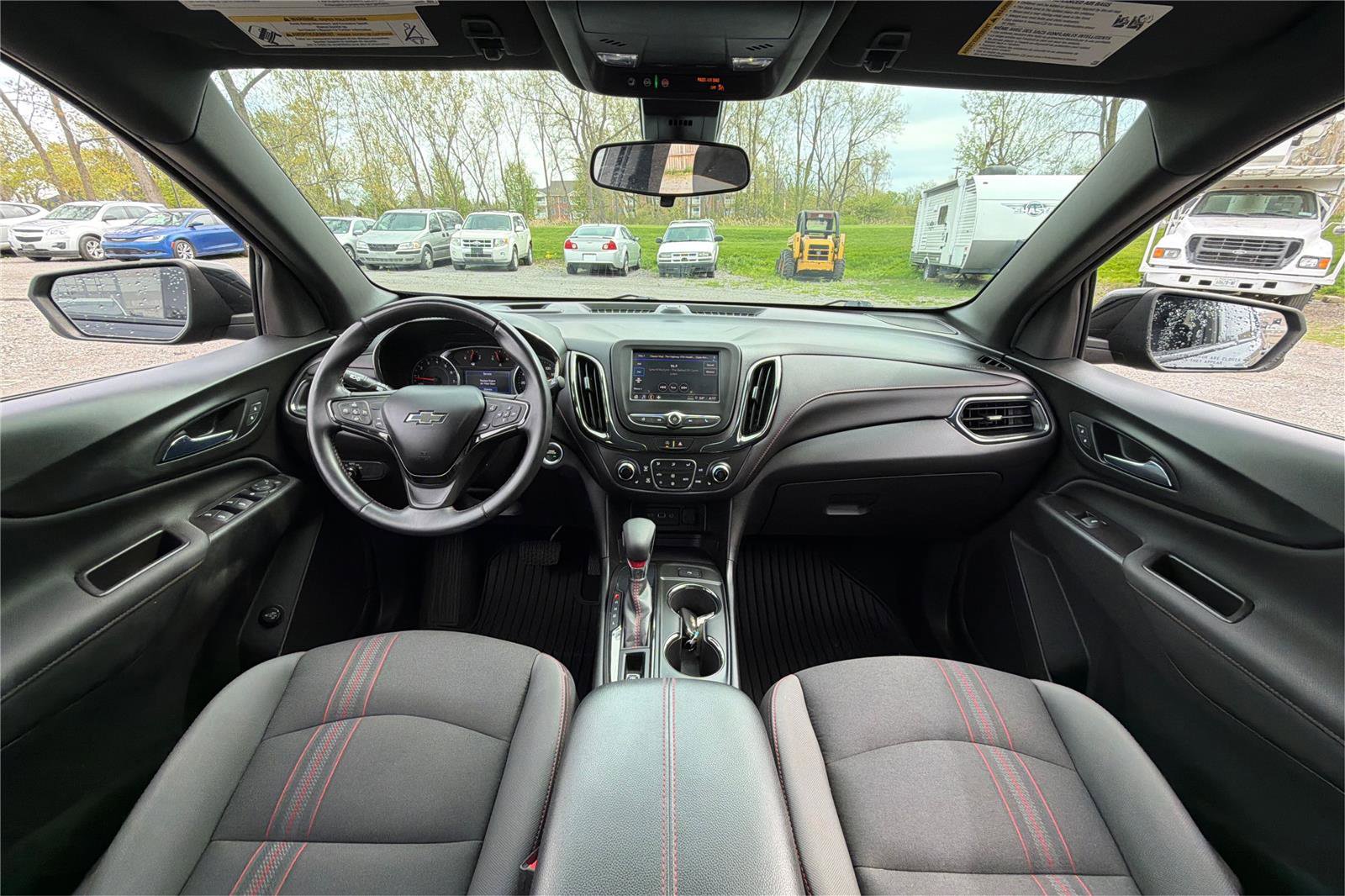 Used 2022 Chevrolet Equinox RS FWD image 31
