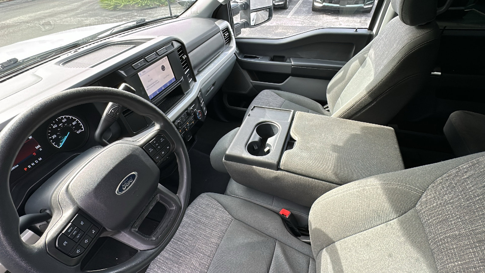 Used 2024 Ford F250 XLT image 23