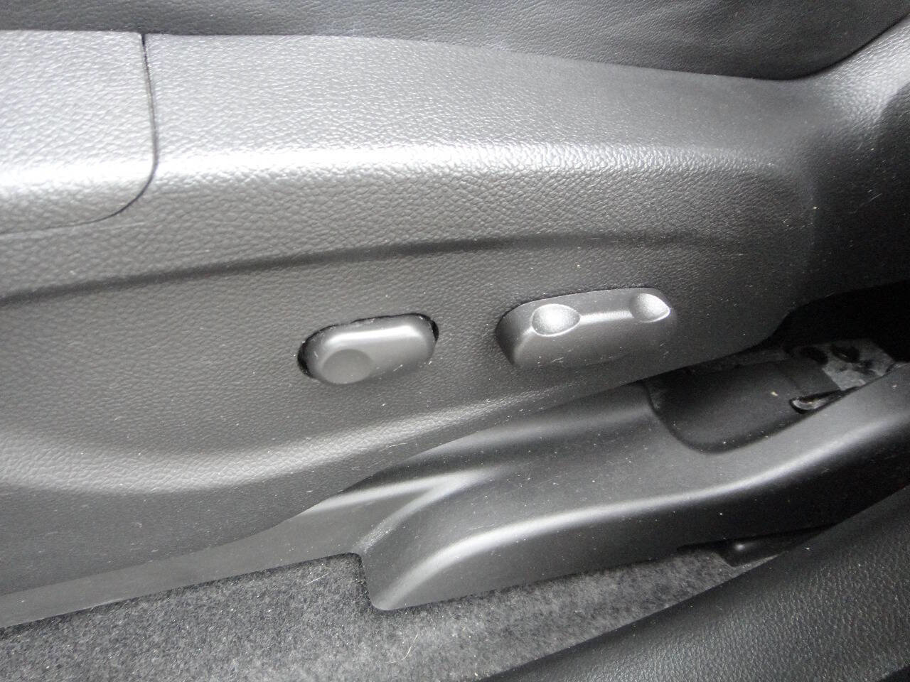 Used 2019 Buick Encore Preferred image 10