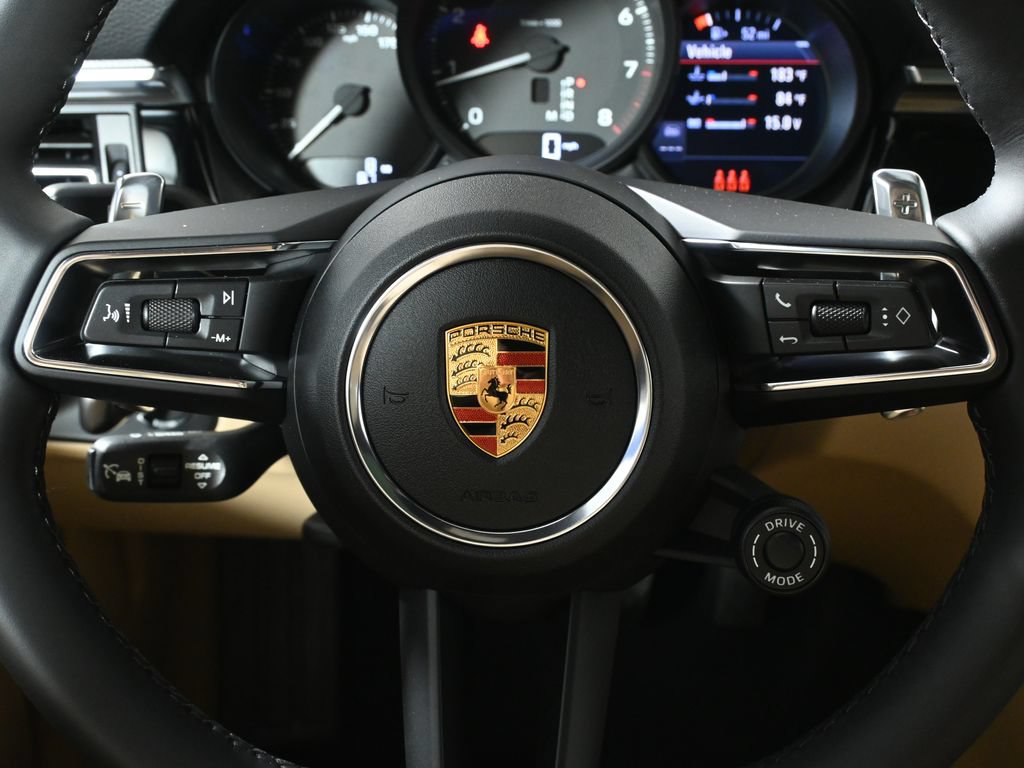 New 2026 Porsche Macan AWD/4WD image 19