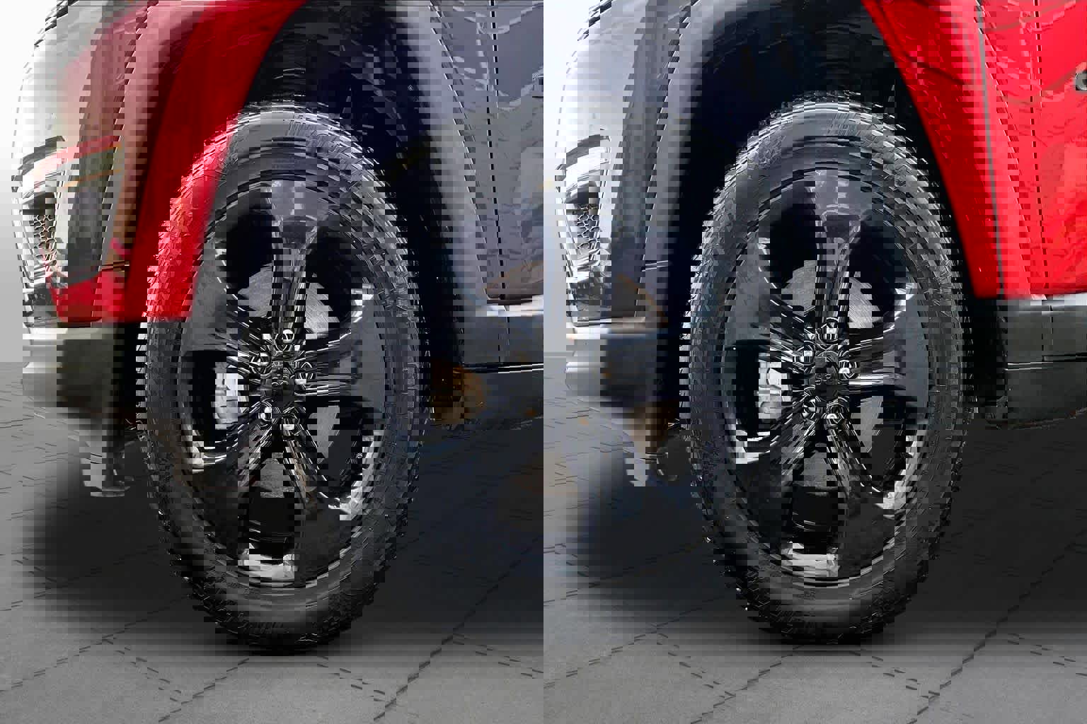 Used 2021 Jeep Compass Latitude image 11