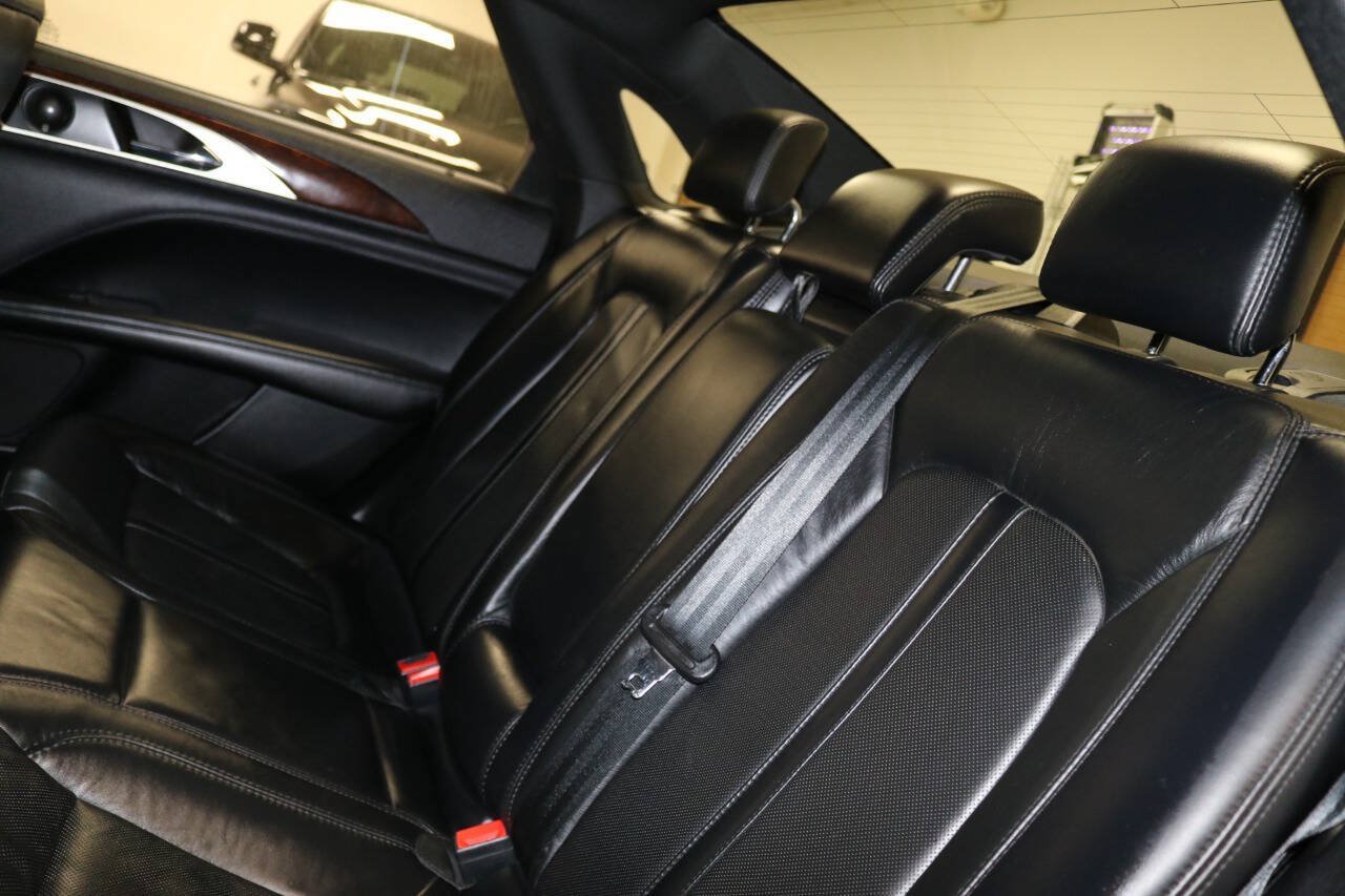 Used 2020 Lincoln MKZ Reserve w/ Elements Package FWD image 74