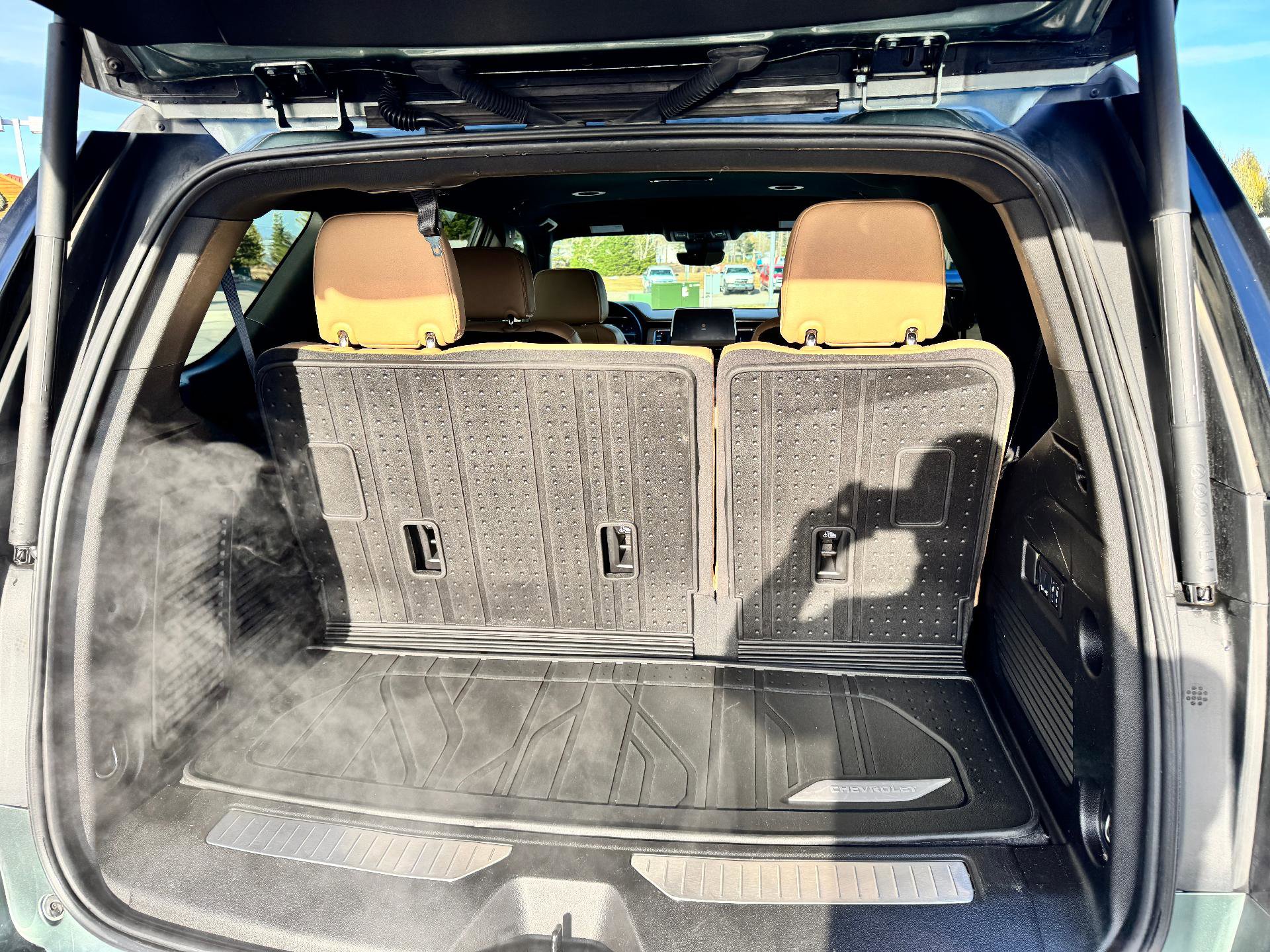 Used 2024 Chevrolet Tahoe Premier image 18