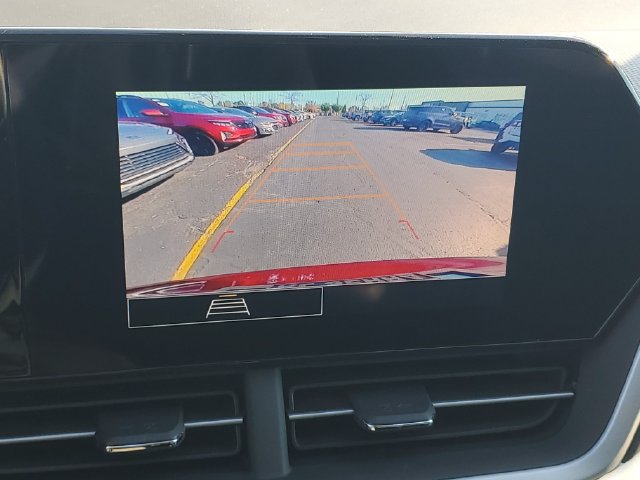 Certified 2025 Chevrolet Trax LS w/ LS Convenience Package FWD image 23