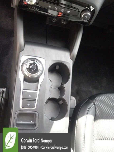 New 2025 Ford Escape SE image 21