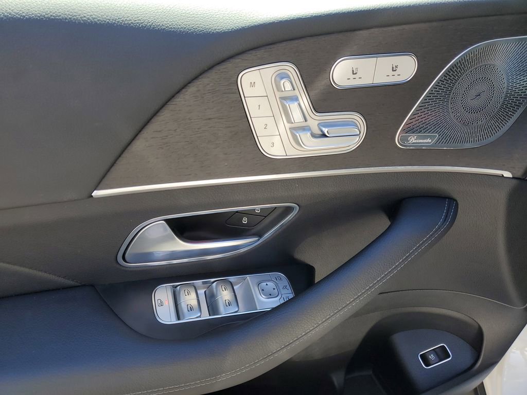 Used 2022 Mercedes-Benz GLE 350 4MATIC w/ Premium Package image 19