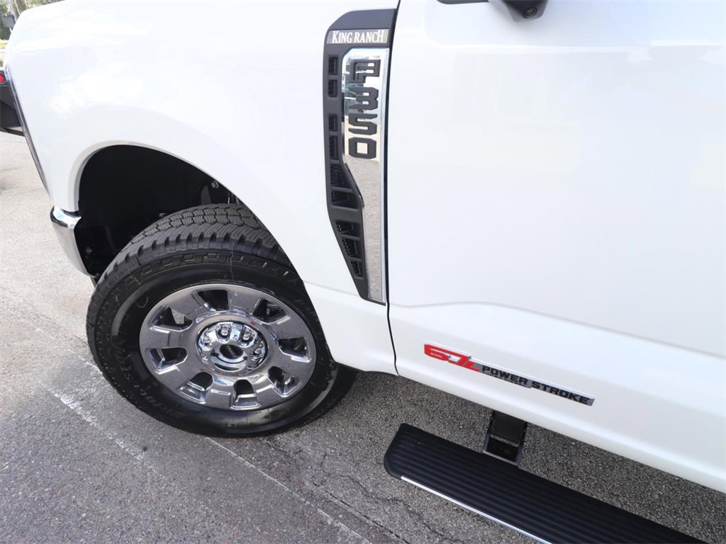 New 2026 Ford F350 King Ranch w/ Chrome Package image 4