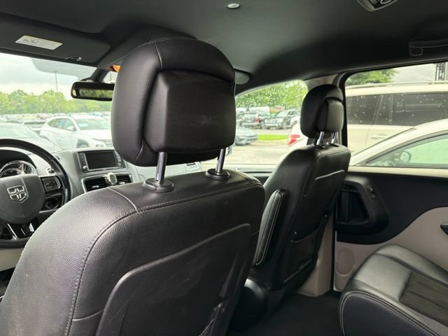 Used 2020 Dodge Grand Caravan SXT FWD image 27