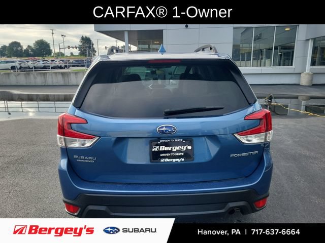 Certified 2023 Subaru Forester Premium AWD/4WD image 3