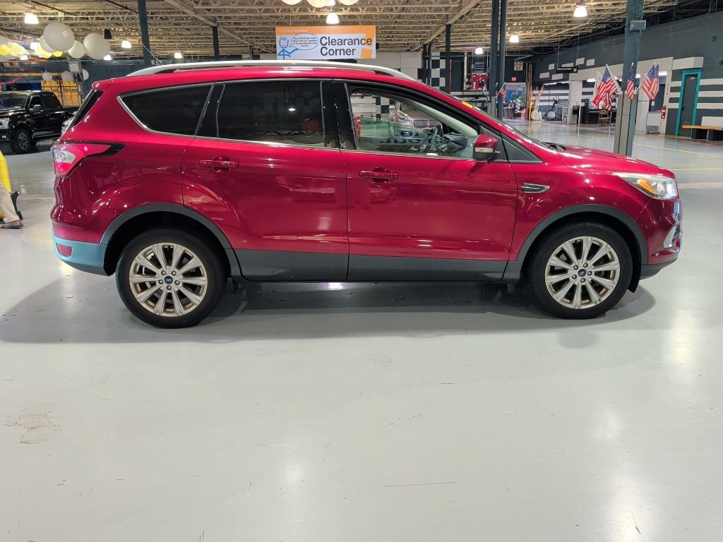 Used 2017 Ford Escape Titanium AWD/4WD image 9